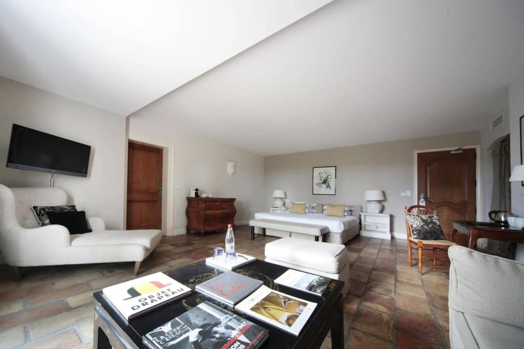 Hôtel Alain Llorca - Photo 3