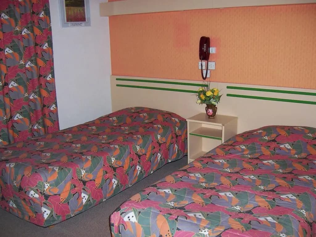 Hotel Saint Jacques - Photo 4