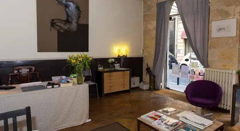 Maison d'Hôtes Chambre en Ville - Photo 2
