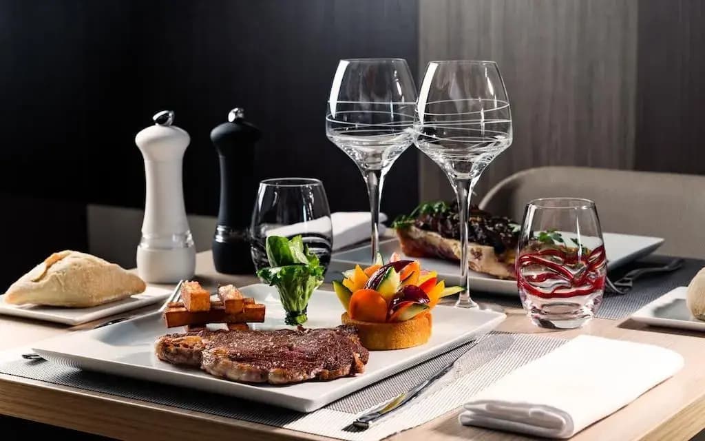 Holiday Inn Toulouse Airport - Miniature 8