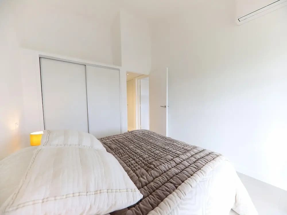 Air-conditioned Apartment Near Beach - Photo 1