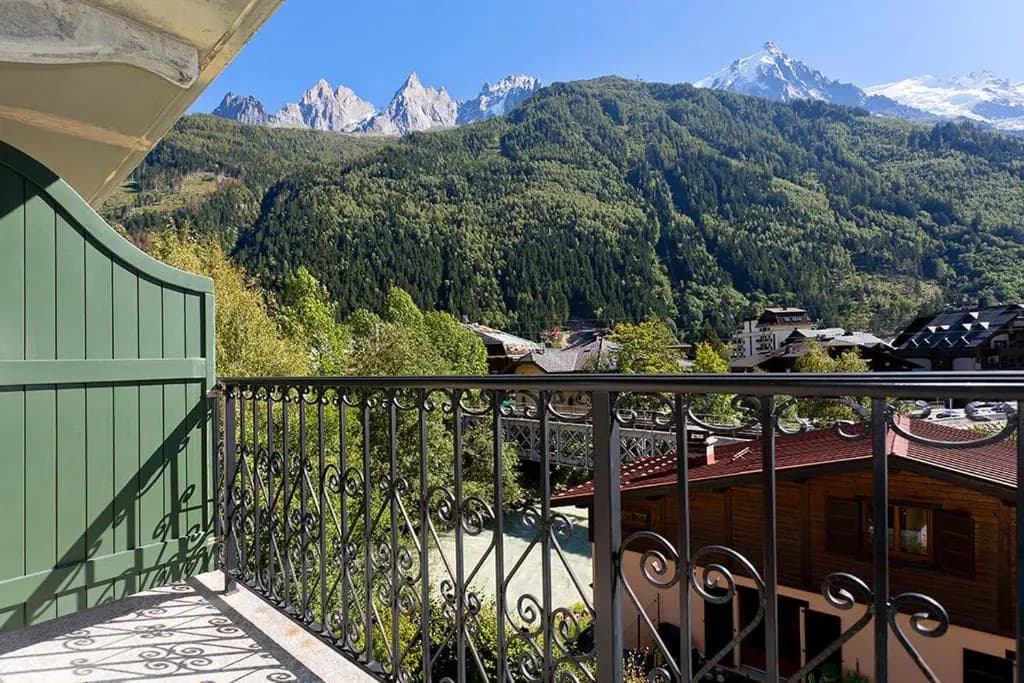 APARTMENT COSMIQUES - Central Chamonix - Sleeps 4 - Photo 1