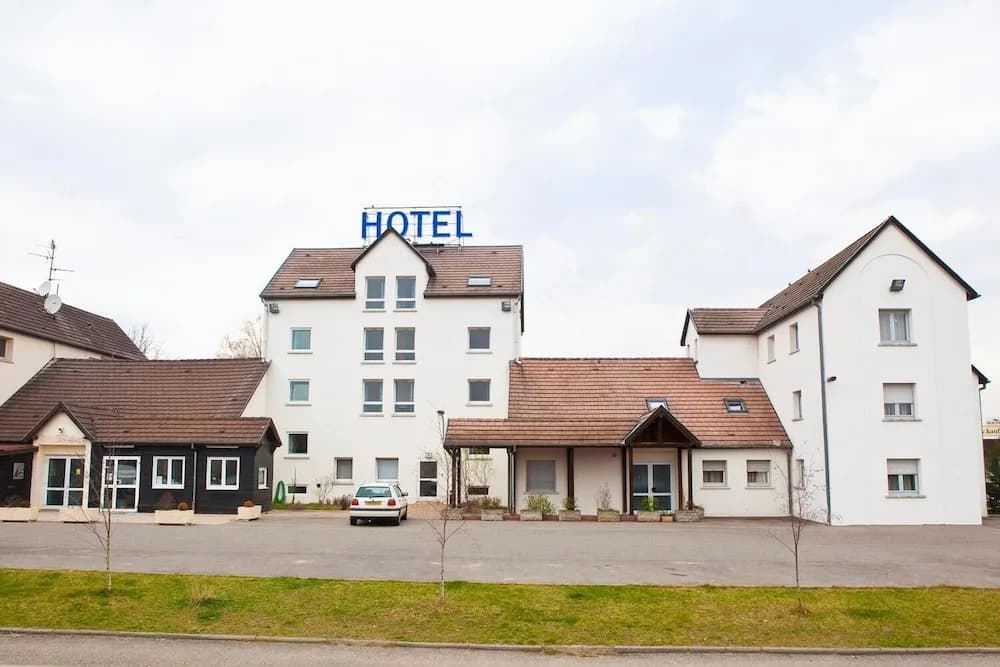 Hotel Restaurant Lescale - Photo 1