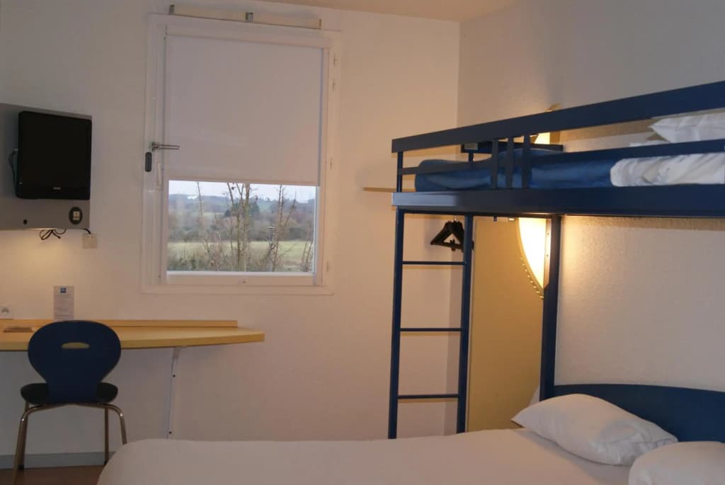 ibis budget Nevers Varennes Vauzelles - Photo 3