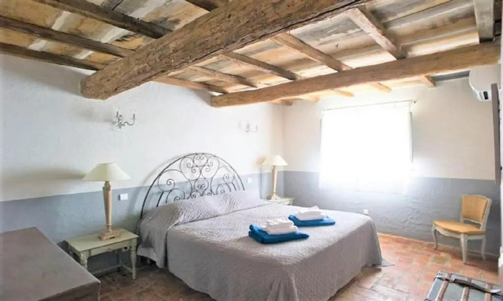 Magnifique bergerie avec piscine chauffée surplombant la baie de Santa Giulia - Photo 3