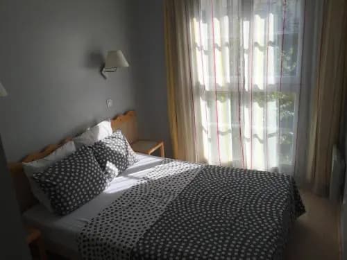 Apartment near Disneyland - Photo 4