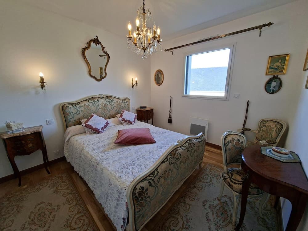 Ground Floor Holiday Home in Plestin des Greves - Photo 2