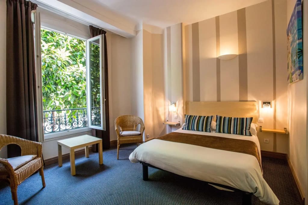 Hotel Select - Photo 4