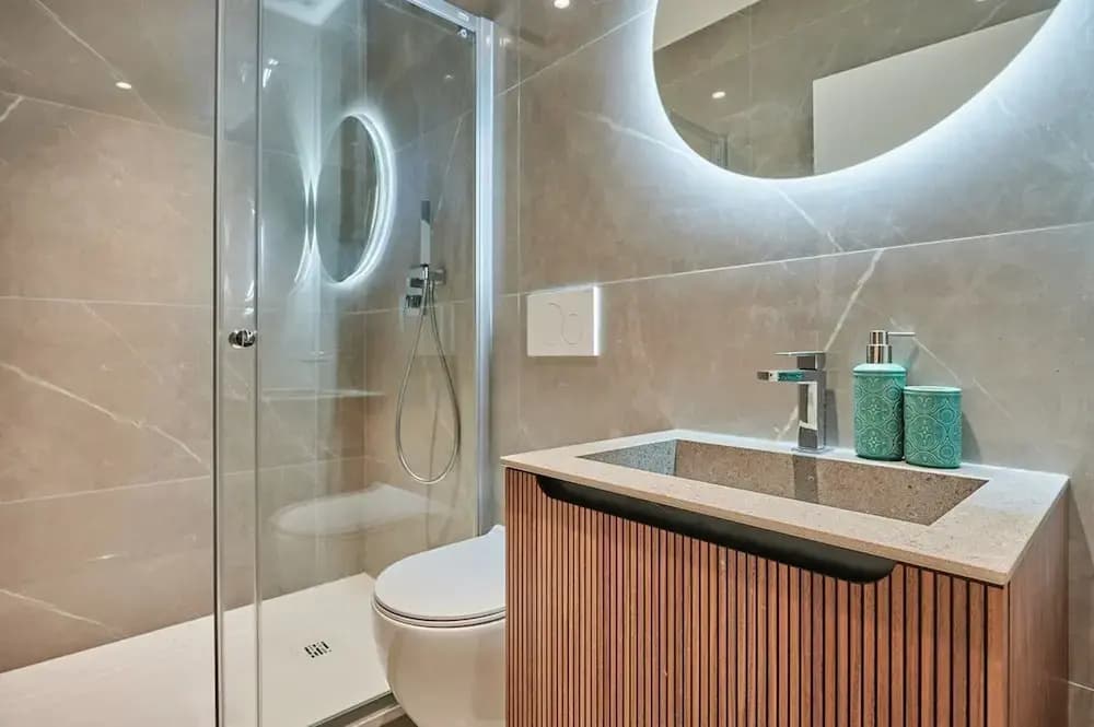 Sublime Apartment in the Center of Paris - Miniature 8