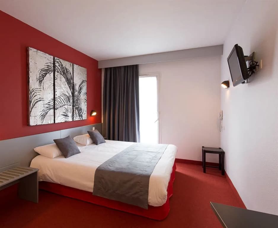Brit Hotel Confort Marvejols - Photo 2