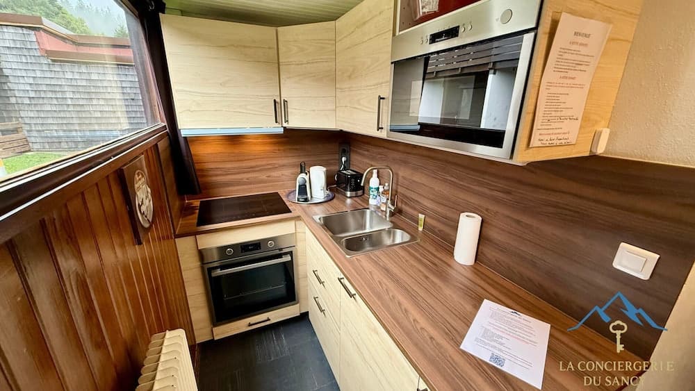 Tranquil Flat for 5 in Murat-le-quaire - Photo 4