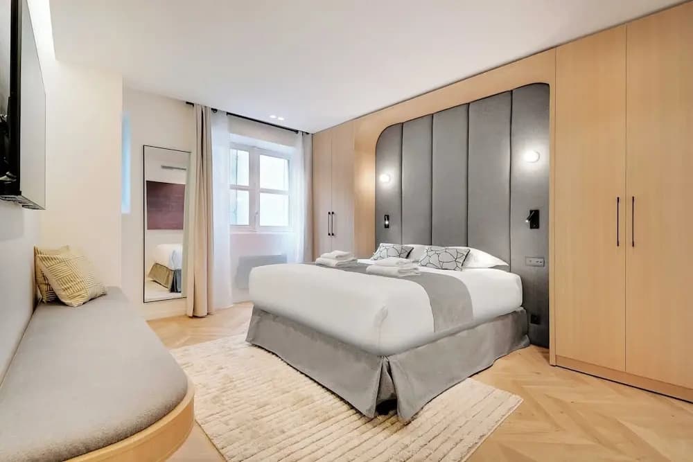 Spacious Flat - 4 Br/10p - Madeleine - Photo 4