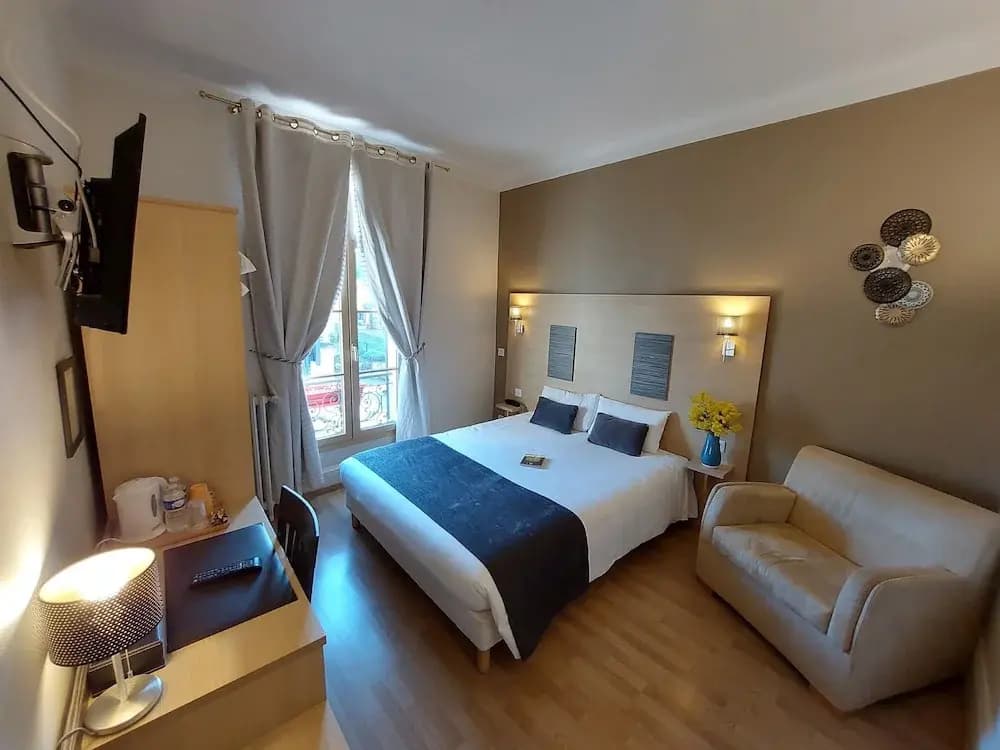 Logis Hotel Loire Hotel - Photo 3