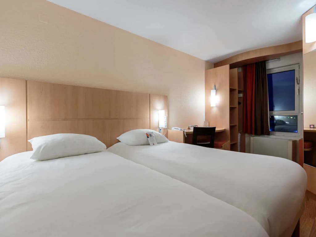 Ibis Clermont Ferrand A71 A75 La Meridienne - Photo 2