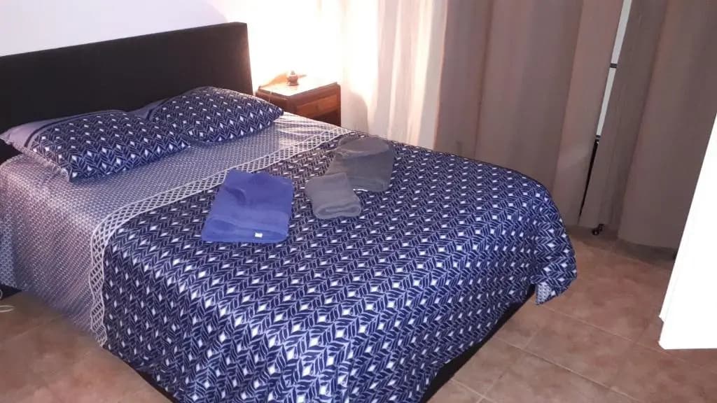 Maisonnette au pied de la garrigue - Photo 3