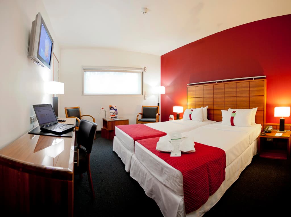 Holiday Inn Bordeaux Sud - Pessac by IHG - Photo 3
