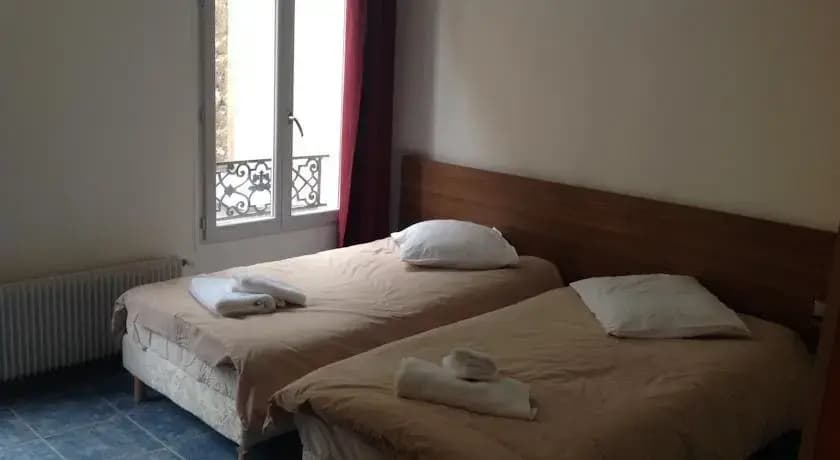 Hotel Le Diplomate - Photo 2