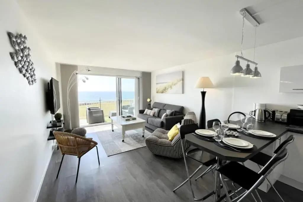 Magnifique T2 Archi Cosy Vue Mer 180 Piscine - Photo 2
