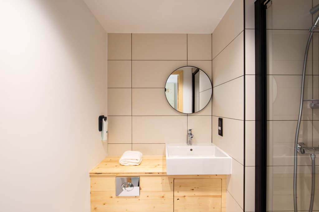 easyHotel Marseille Euromed - Miniature 8