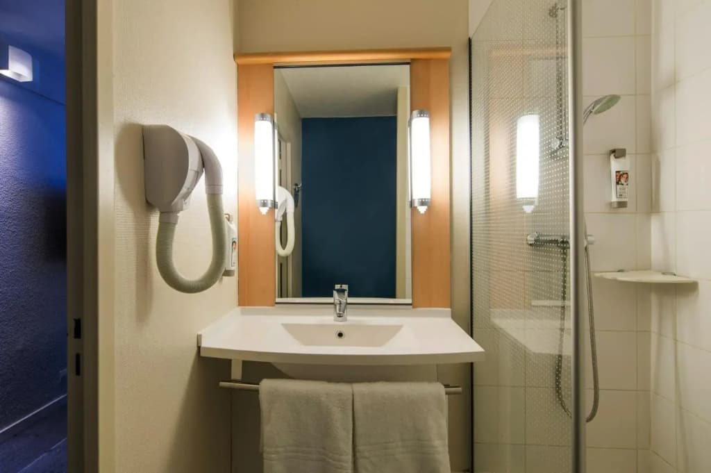 ibis Tours Nord - Miniature 7