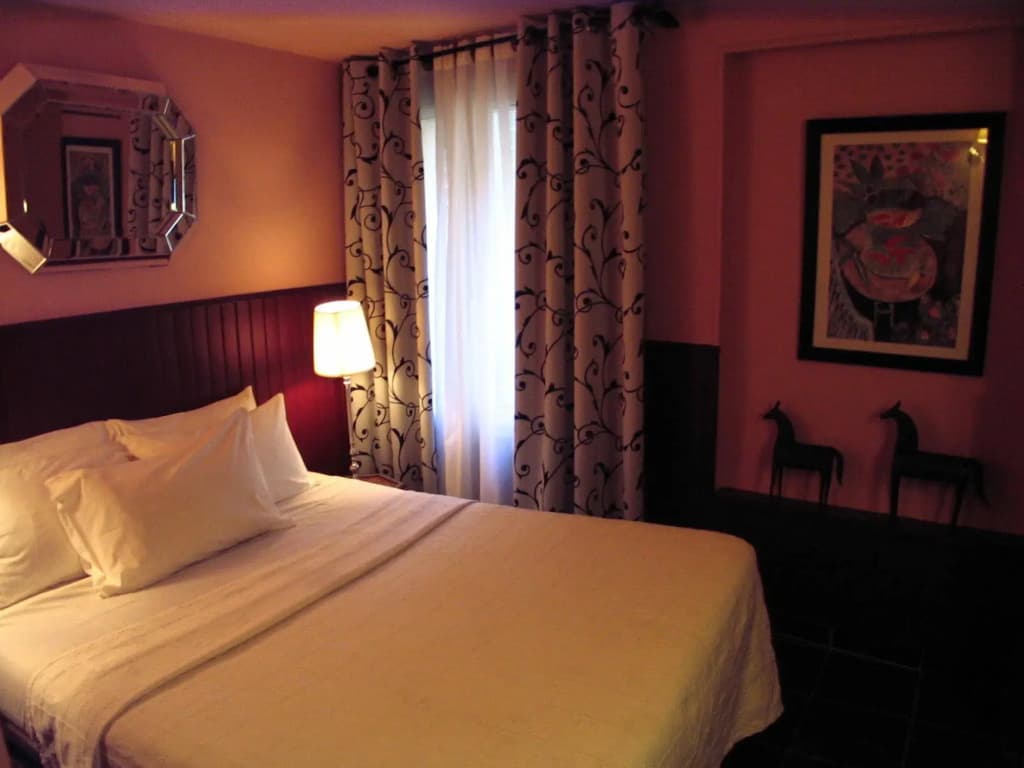 The Walled off Hotel Paris - Photo 1