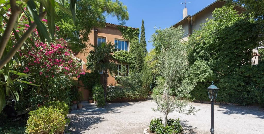 Villa Monticelli - Photo 2