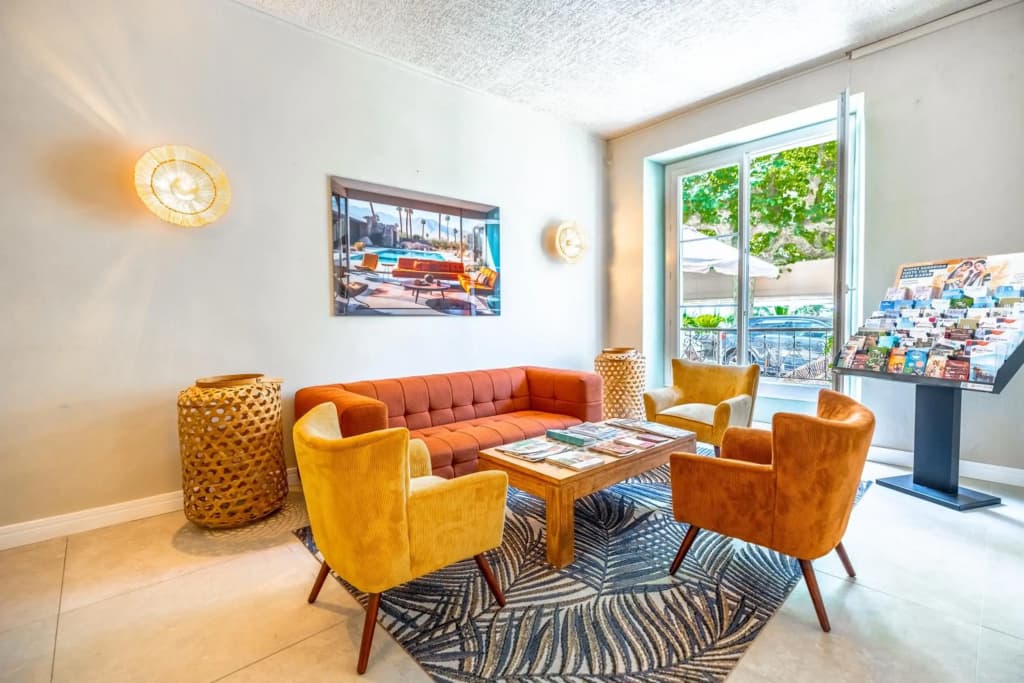 Hotel Les Palmiers - Miniature 7