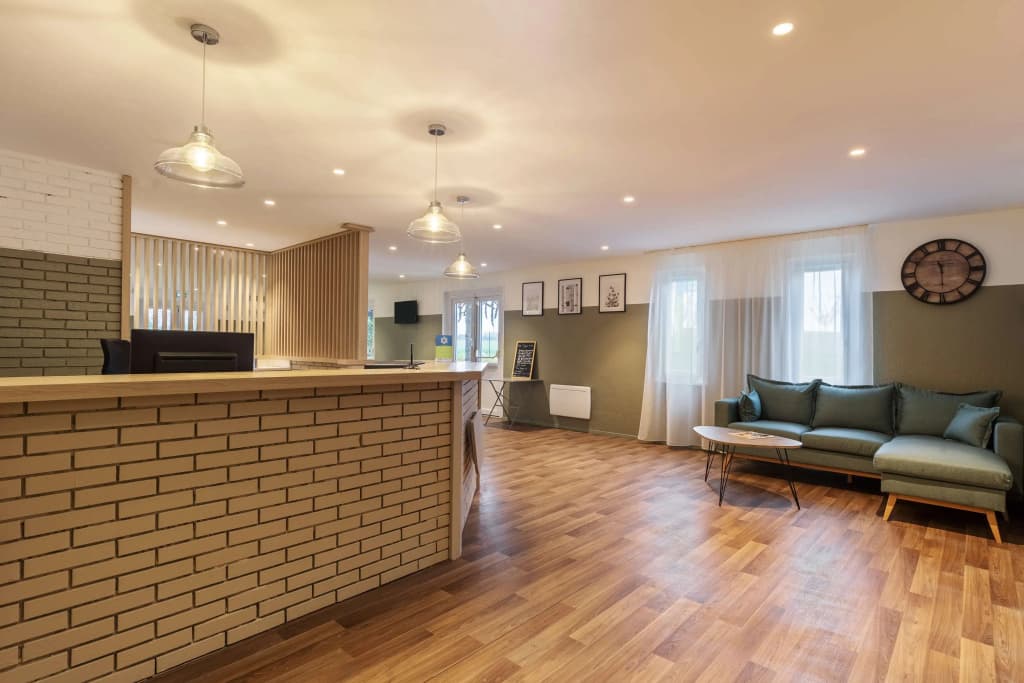 Sure Hotel by Best Western Plaisir - Photo 2
