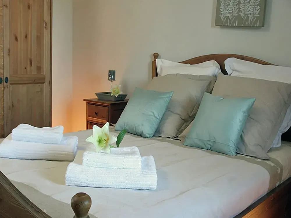 Villa in France With Private Pool & Garden - Photo 4