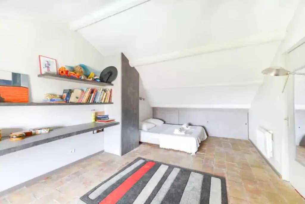 MAGNIFIQUE VILLA À 10 MINUTES À PIED DU CENTRE-VILLE D'AVIGNON WiFI GRATUIT - Miniature 7
