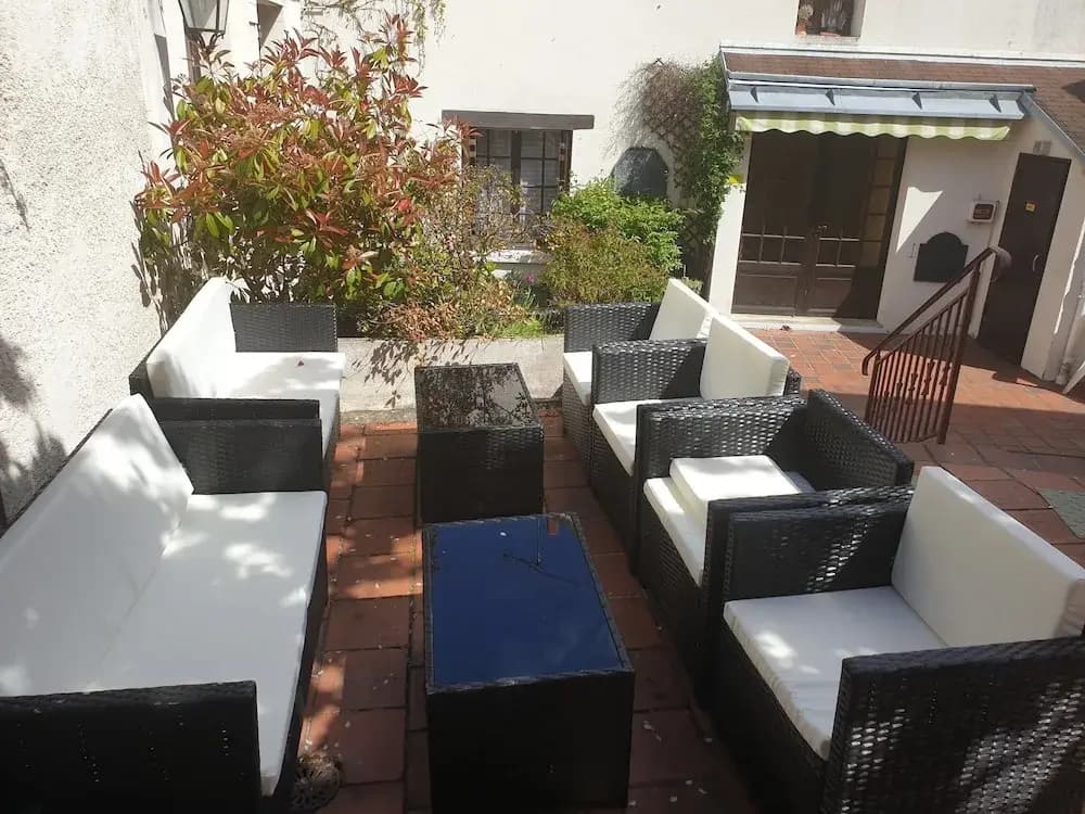 Hotel restaurant Le Seignelay - Photo 1