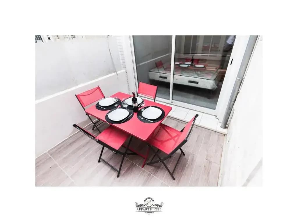 La Suite T2 40m2 avec terrasse 1ch-4pers Appart Hotel Poitiers - Photo 5
