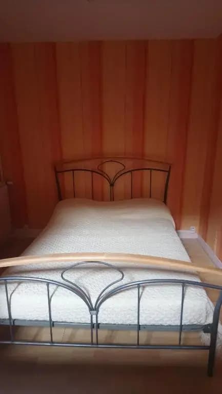 gîte 4 pièces,6 couchages,centre ville Sancoins wifi gratuite,lave linge, lave vaisselle - Photo 3