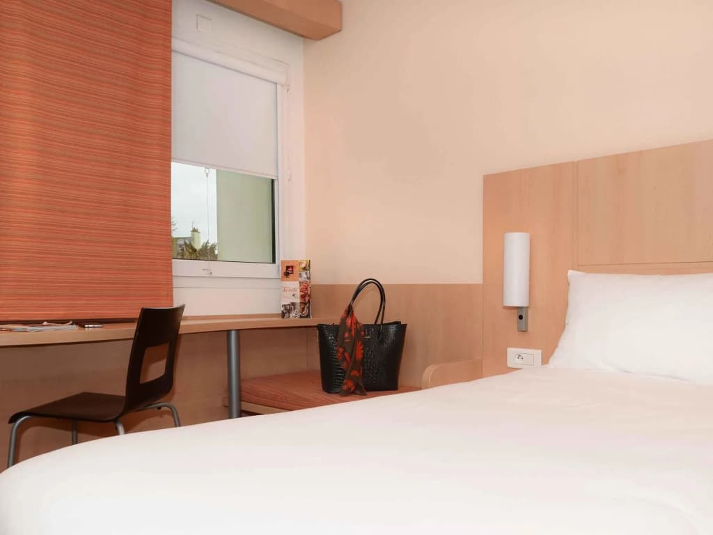 ibis Caen Centre - Photo 4