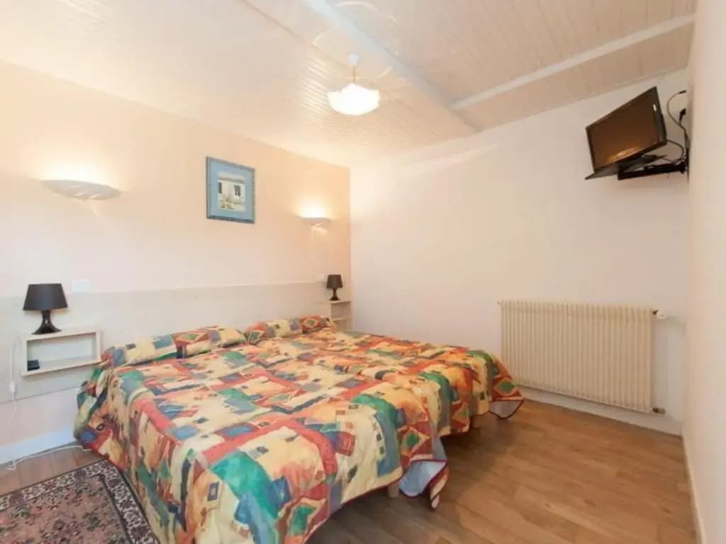 Gîte Saint-Urbain, 3 pièces, 4 personnes - FR-1-426-303 - Photo 4