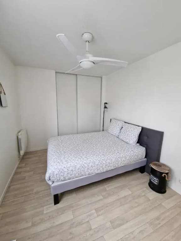 Cozy City Retreat With Balcony, Le Mans - Photo 1