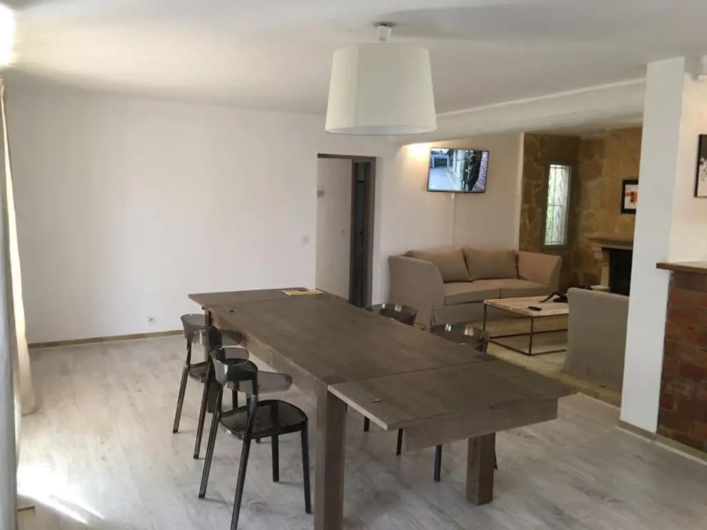 La Villa des Carassins - Photo 2