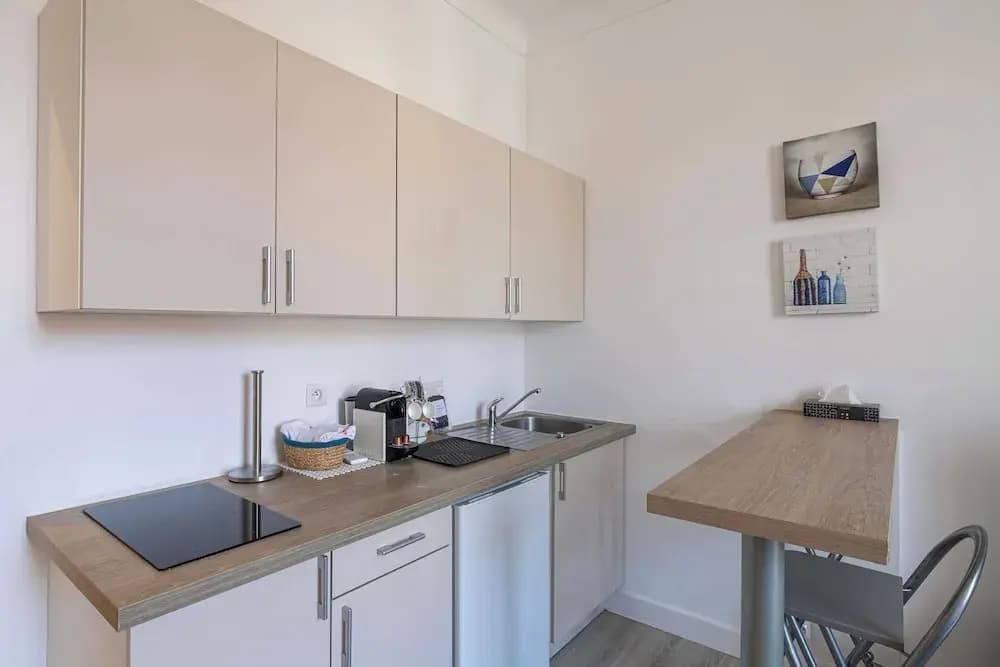 Beautiful Renovated Apartment - Near Croisette - 1br/4p - Photo 1
