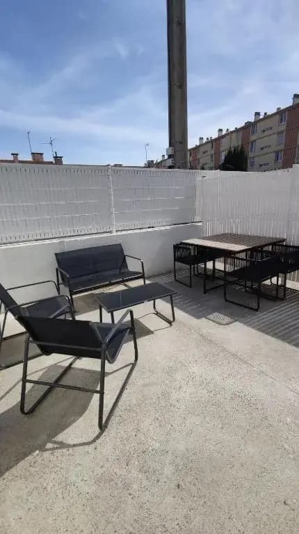 Superbe appartement avec terrasse - Photo 3