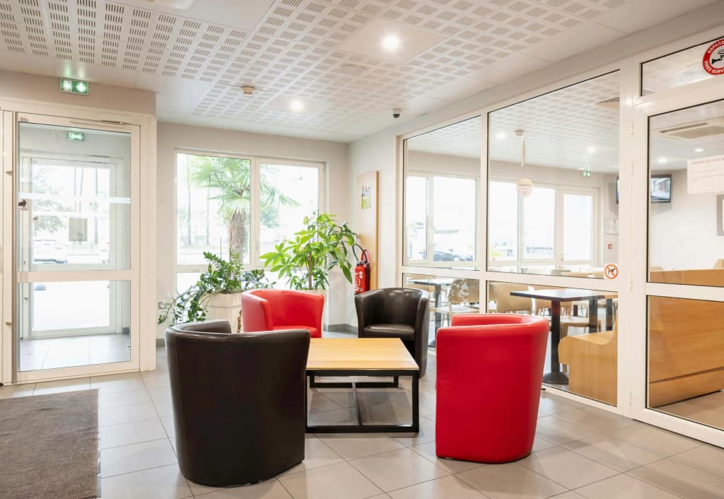 B&B HOTEL Mont-de-Marsan - Photo 2