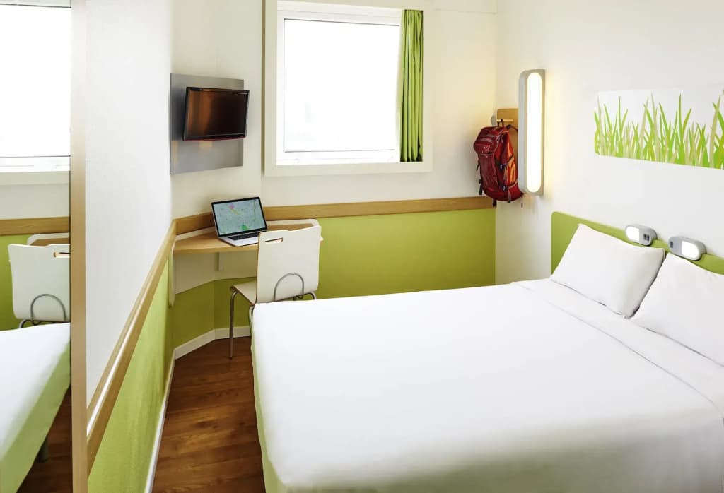 ibis budget Manosque Cadarache - Photo 5