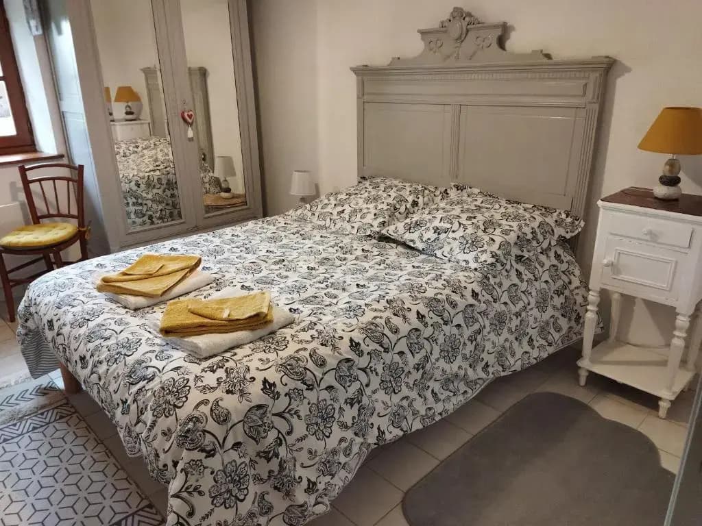 Gite Le Chatelet, 2 pièces, 2 personnes - FR-1-586-9 - Photo 2