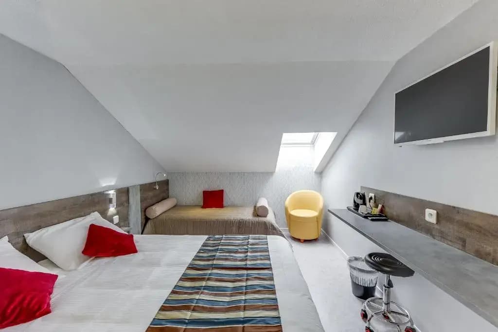 ConfortT Hotel Thouars - Photo 5