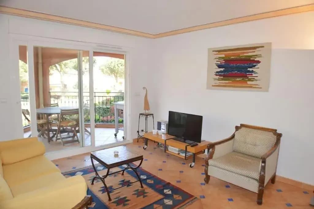 Bel appartement pour 6 personnes dans résidence avec piscine 500 m plage - Photo 5