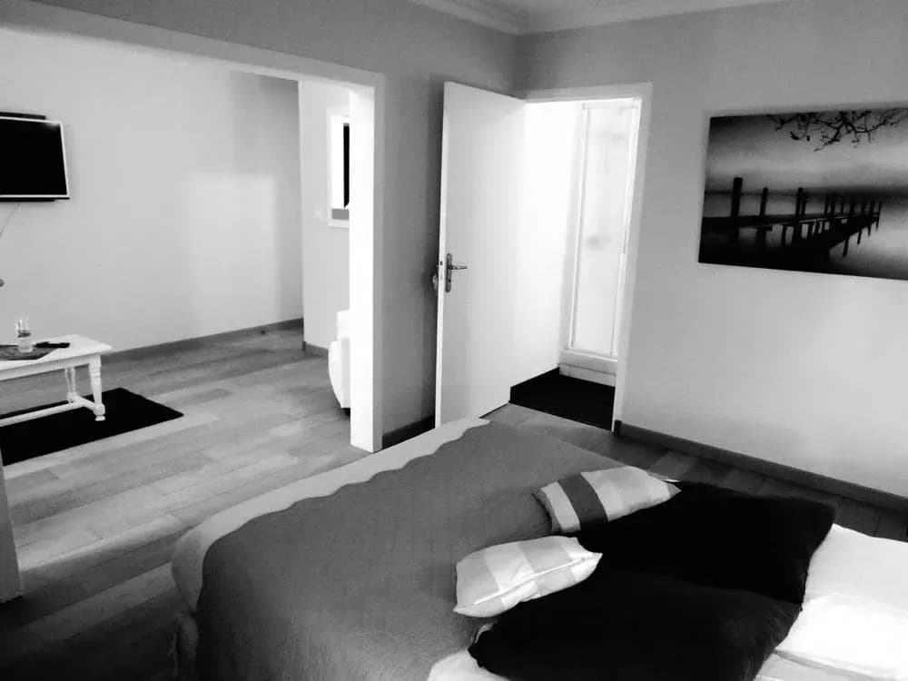 Hotel de la Marne - Photo 5