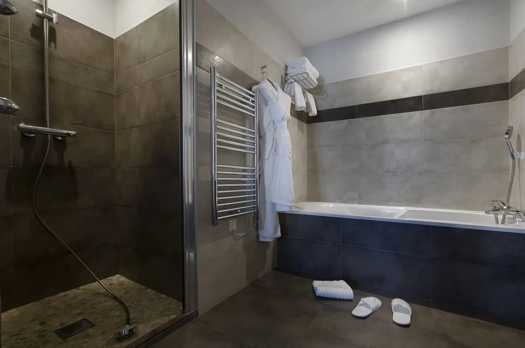 Le Clos Saint-Martin Hôtel & Spa - Miniature 7