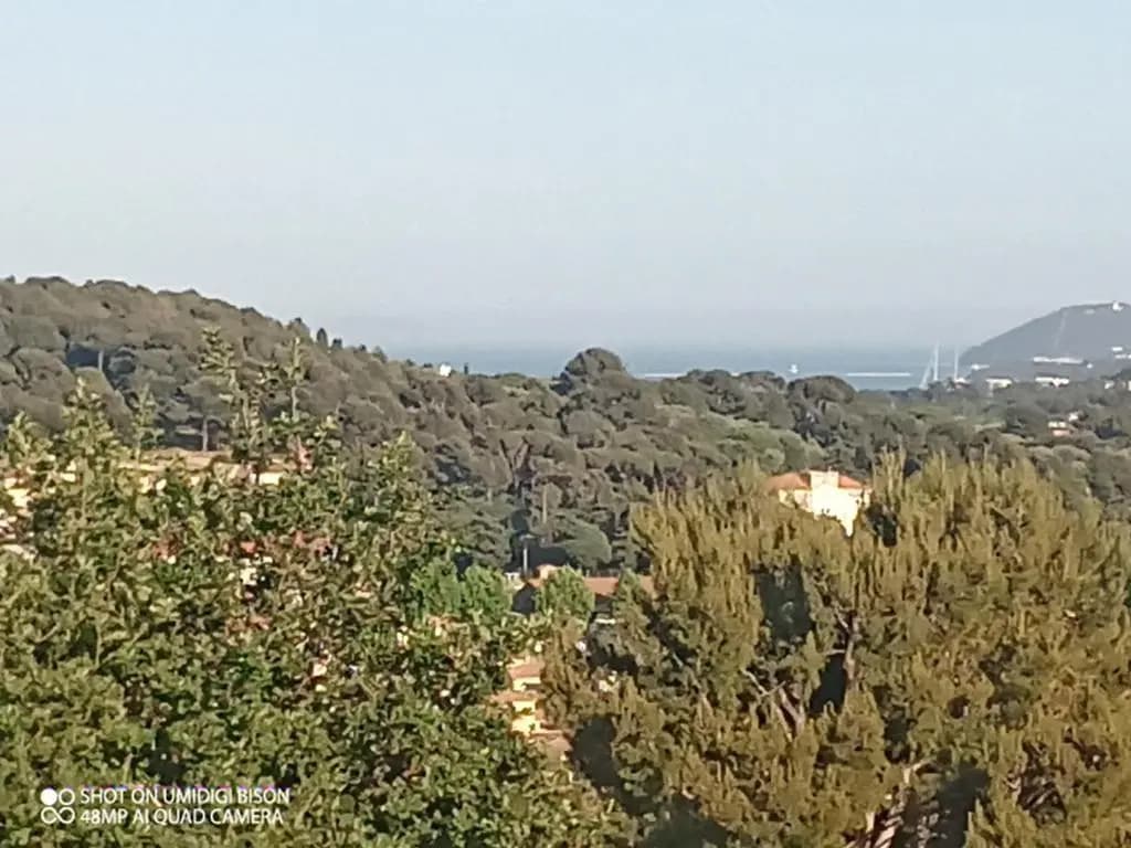 Haut de villa en duplex T2 avec terrasse vue rade - Photo 4