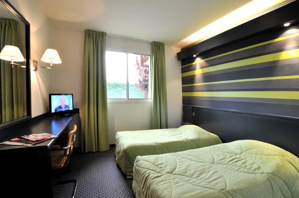 Brit Hotel Confort Villefranche de Rouergue - Photo 3