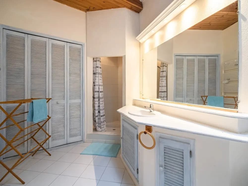 Elegant Seaside Villa in Eze - Miniature 6