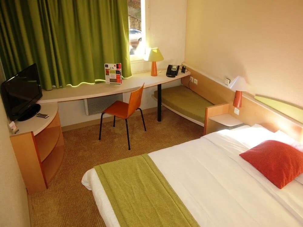 Sweet Home Hotel - Miniature 6